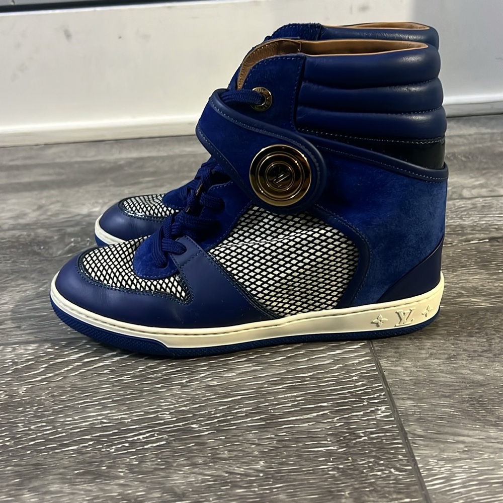 Brand new Louis Vuitton Wedge sneakers 36 1/2 - Picture 3 of 5